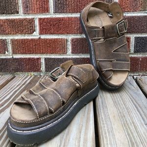Vintage Beaver creek doc Martin style shoes sandal